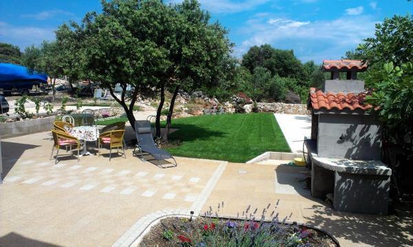Apartments Villa Flora Rogoznica  Kültér fotó